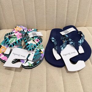 Vera Bradley Flip Flop Bundle Island Floral Shore Enough‎ Navy Womens Large 9-10